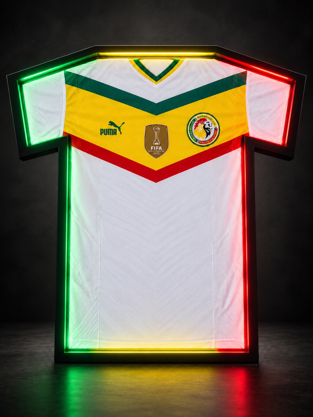 Cadre BUSTFRAME avec maillot du Sénégal, LED vertes jaunes et rouges allumées