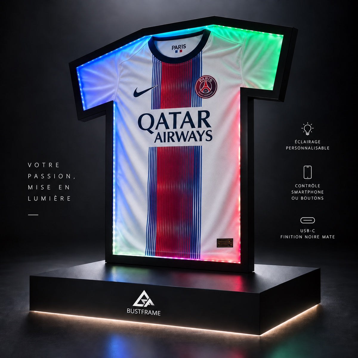 Cadre lumineux BUSTFRAME présentant un maillot du PSG avec éclairage multicolore